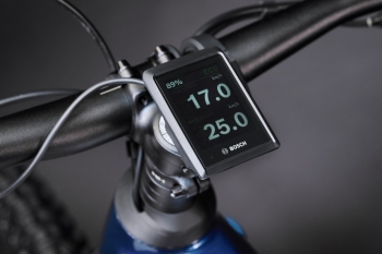 Haibike-MY22-Detail-Display-AllMtn-CF-9-blue