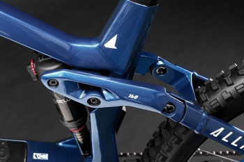 Haibike-MY22-Detail-Suspension-AllMtn-CF-9-blue