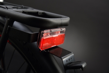 Haibike-MY21-Detail-Rear-Light-Trekking-S-90