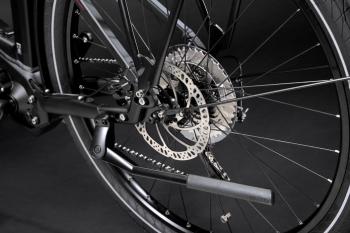 Haibike-MY22-Detail-Rear-Trekking-6-LOW-black