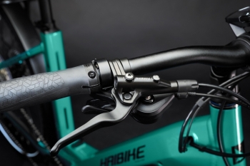 Haibike-MY22-Detail-Handlebar-Trekking-7-LOW-aqua